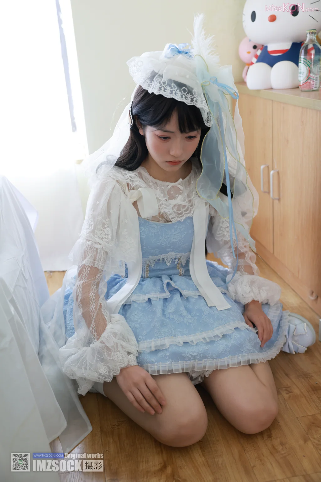 [MZSOCK爱美足] No.325: 可心 (108 photos)