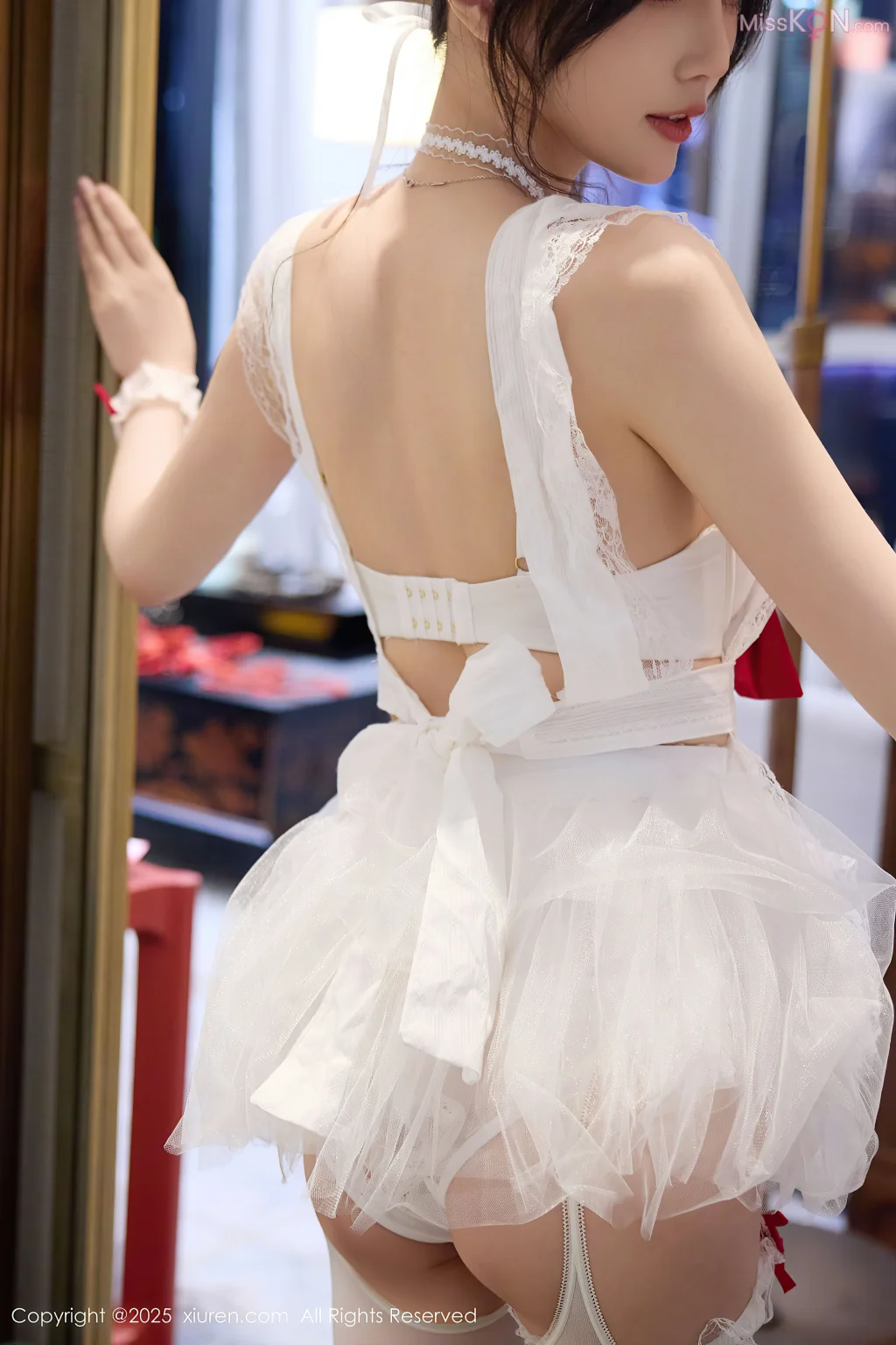 XIUREN No.10827: 玥儿玥er (65 photos)