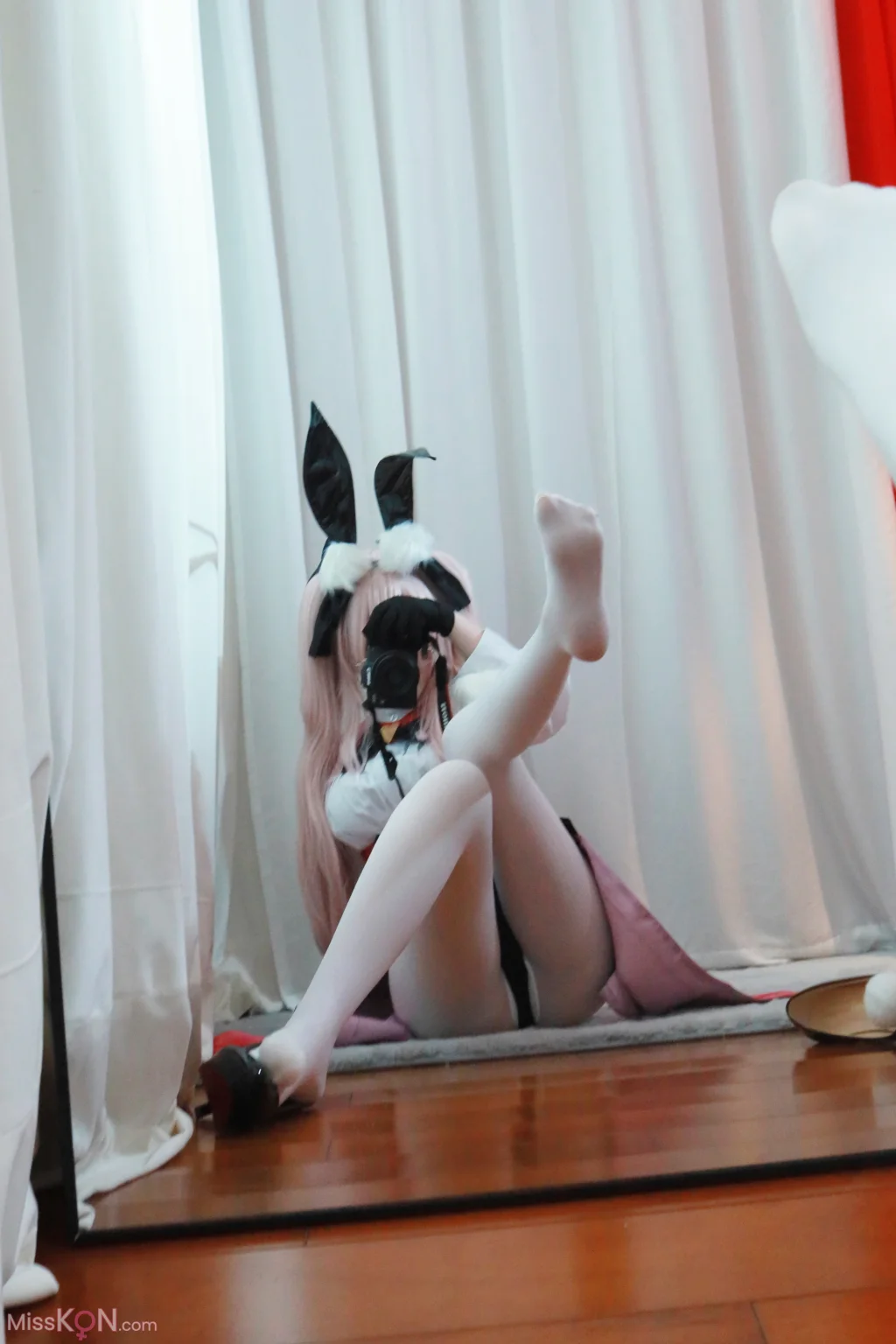 Coser@一色雨: 高扬斯卡娅套 (11 photos + 1 video)