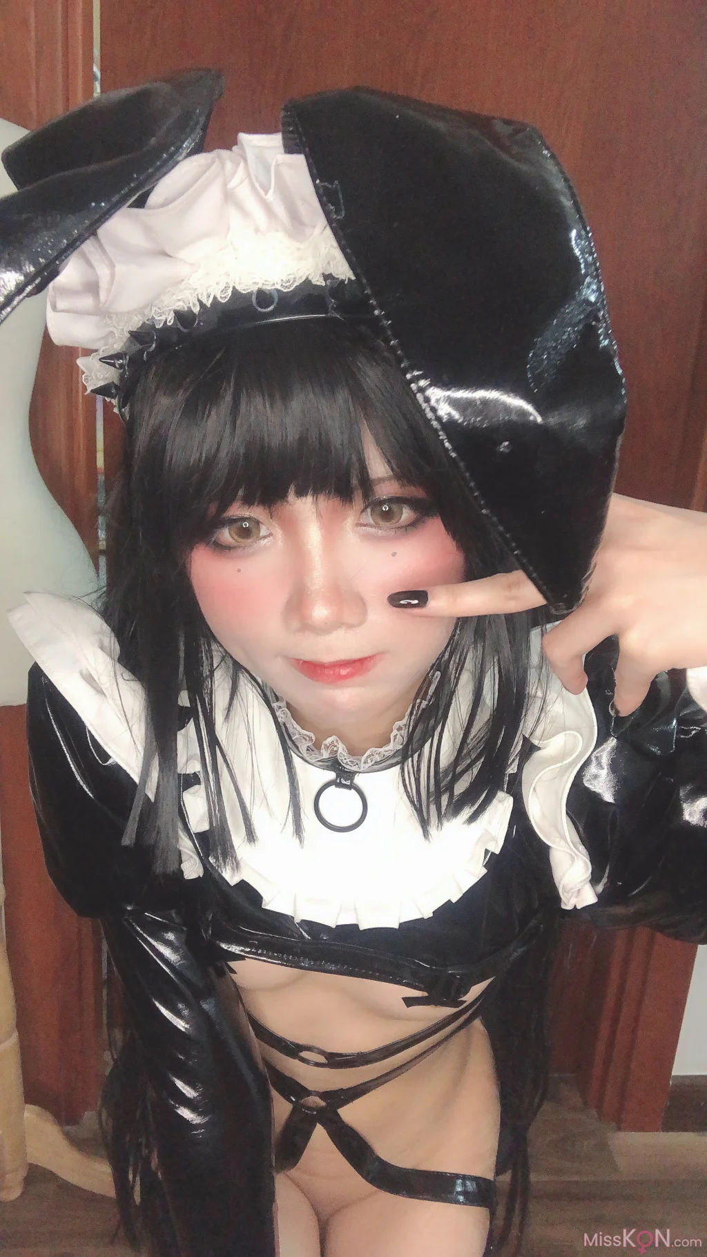 Coser@PoppaChan: Zenith Bunny 黑色胶袜 十字乳贴 (78 photos + 13 videos) – Page 2