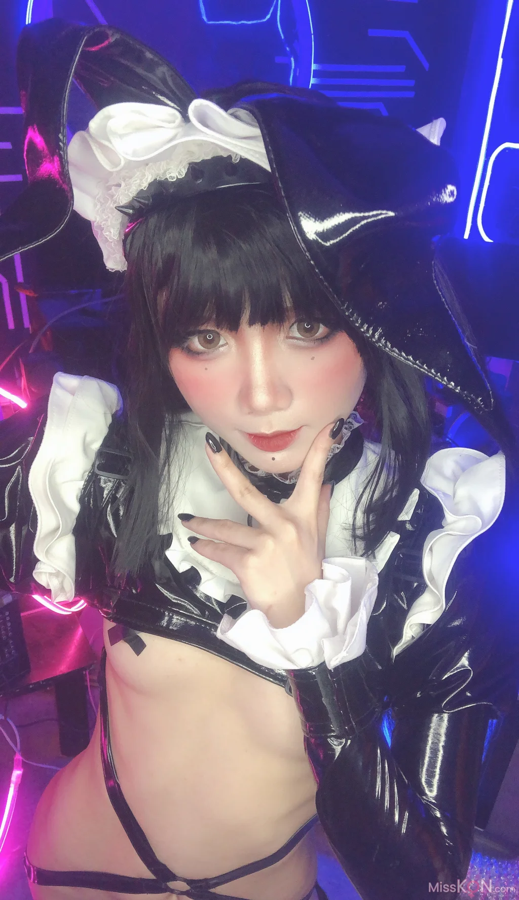 Coser@PoppaChan: Zenith Bunny 黑色胶袜 十字乳贴 (78 photos + 13 videos) – Page 3