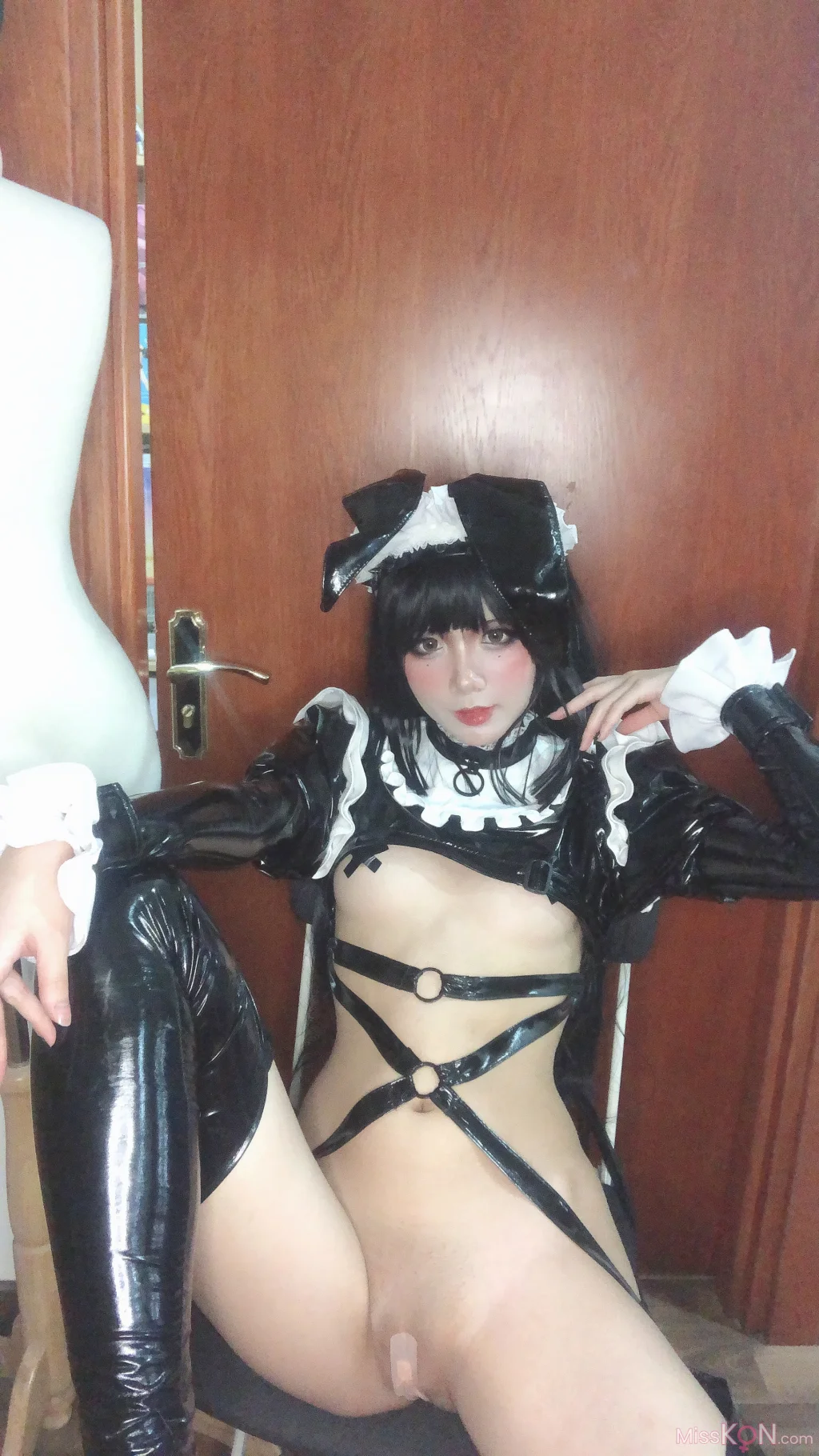 Coser@PoppaChan: Zenith Bunny 黑色胶袜 十字乳贴 (78 photos + 13 videos) – Page 3