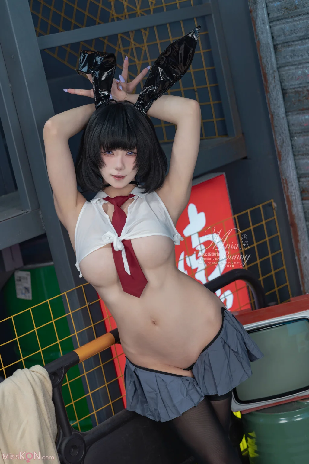 Coser@黏黏团子兔: 10月作品『賽博逆JK』提线木偶 (87 photos + 3 videos)