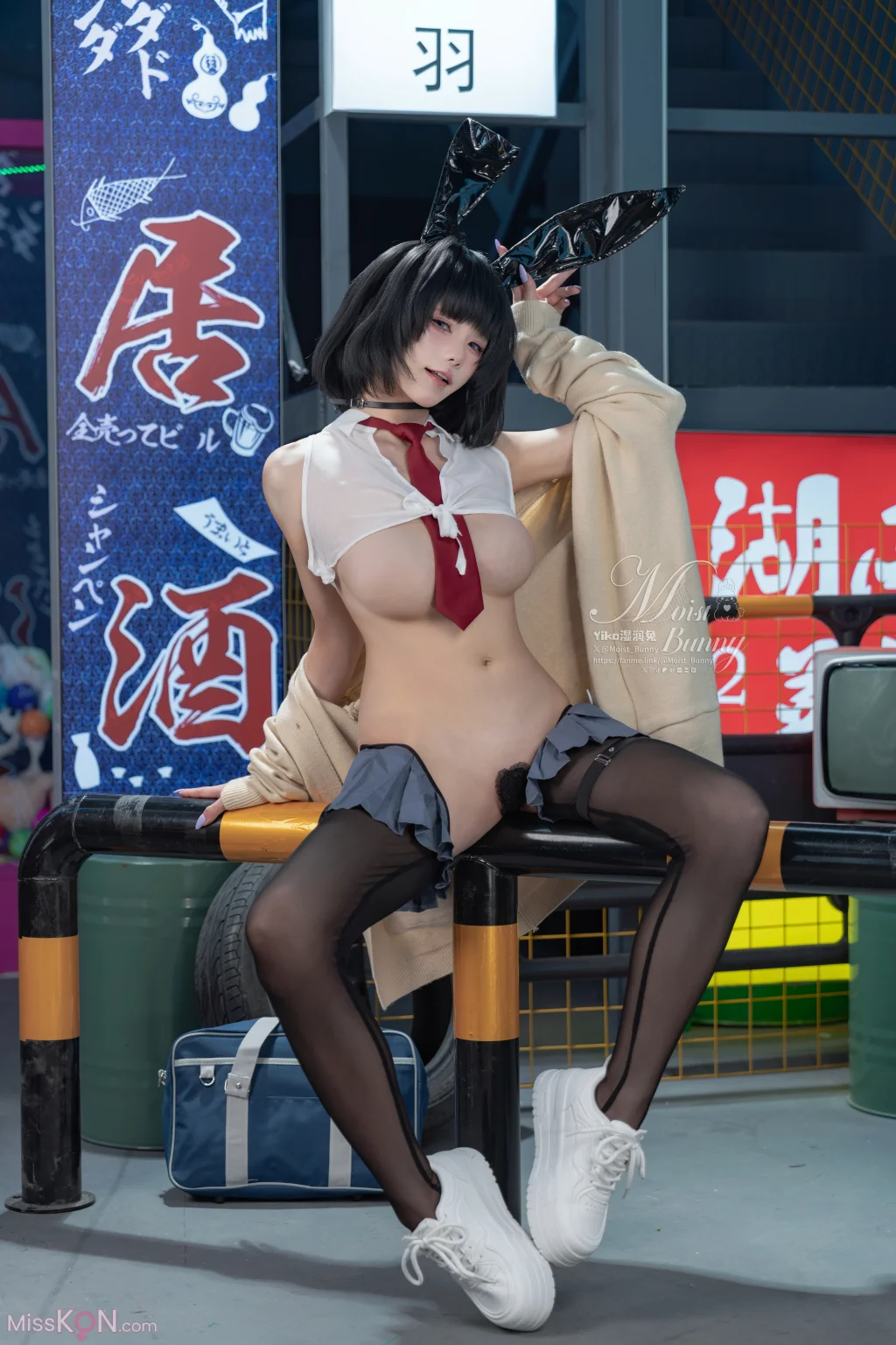 Coser@黏黏团子兔: 10月作品『賽博逆JK』提线木偶 (87 photos + 3 videos)
