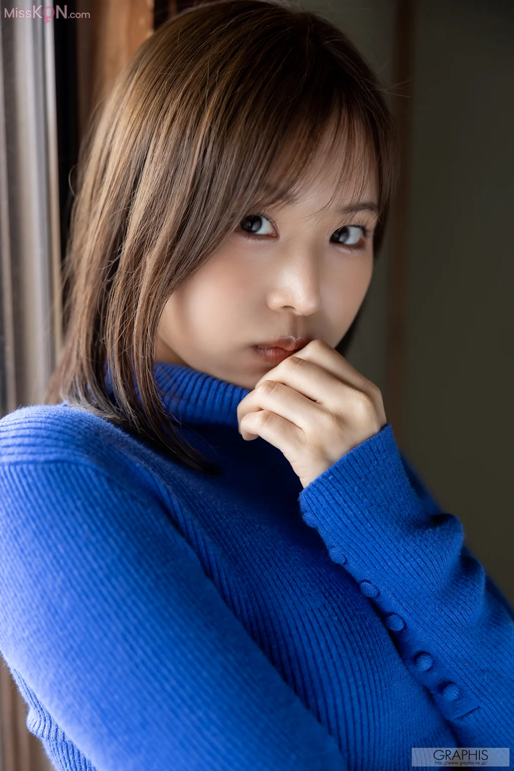 [JP] Ai Hongo (本郷愛): [Graphis] Gals Emotional Vol.1-7 (145 photos)