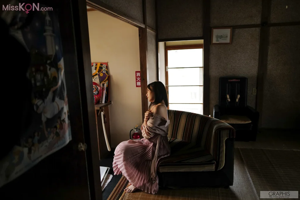 [JP] Ai Hongo (本郷愛): [Graphis] Gals Emotional Vol.1-7 (145 photos) – Page 4