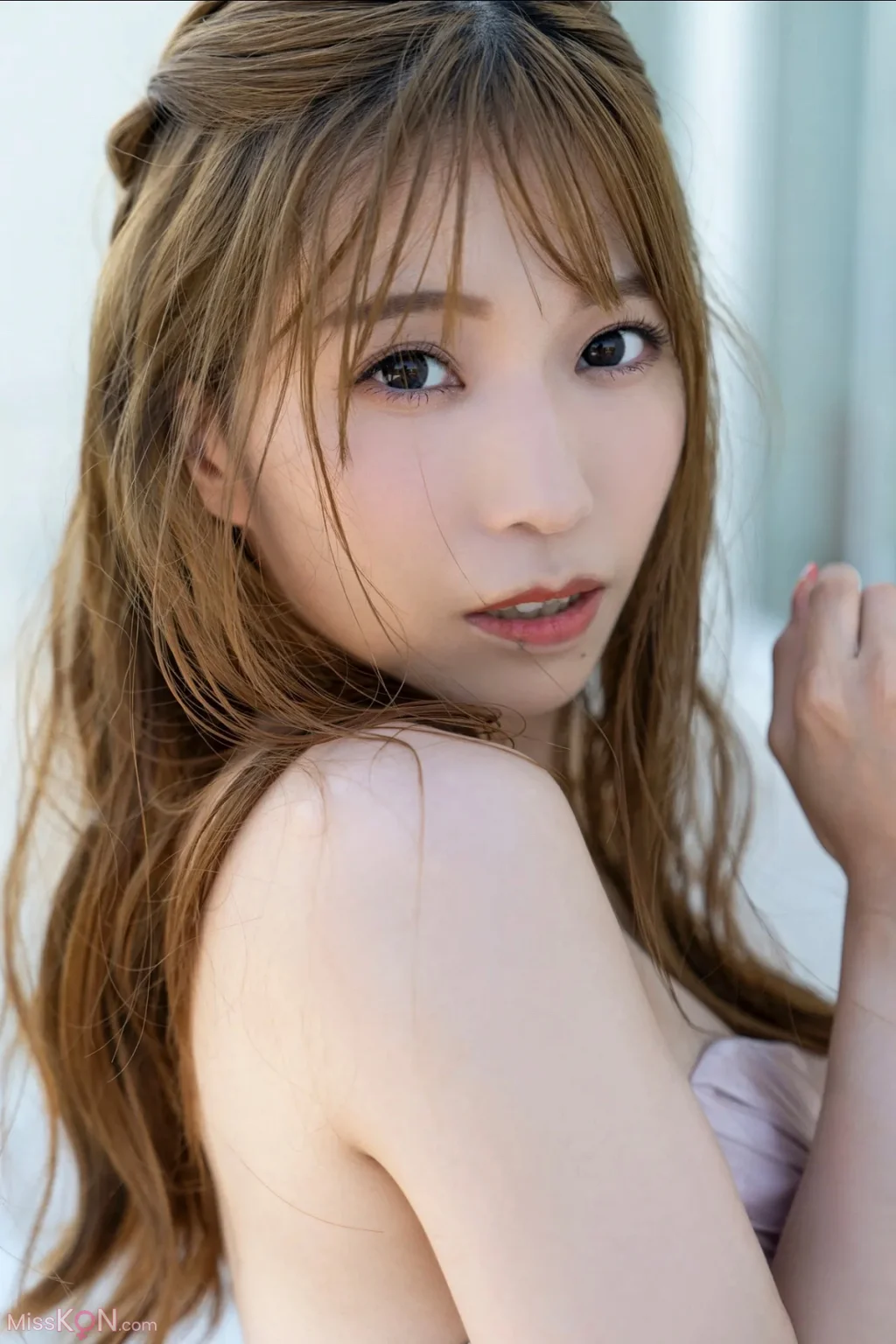 [JP] Asaka (亜咲花): FRIDAYデジタル写真集 Born this Way Vol.2 超豪華版 (91 photos)