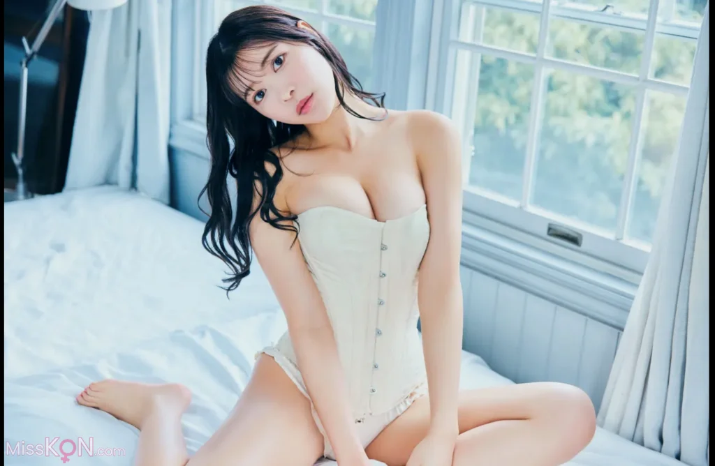 [JP] Nana Nanase (七瀬なな): FRIDAY GOLD 超絶グラマー (18 photos) – Page 2