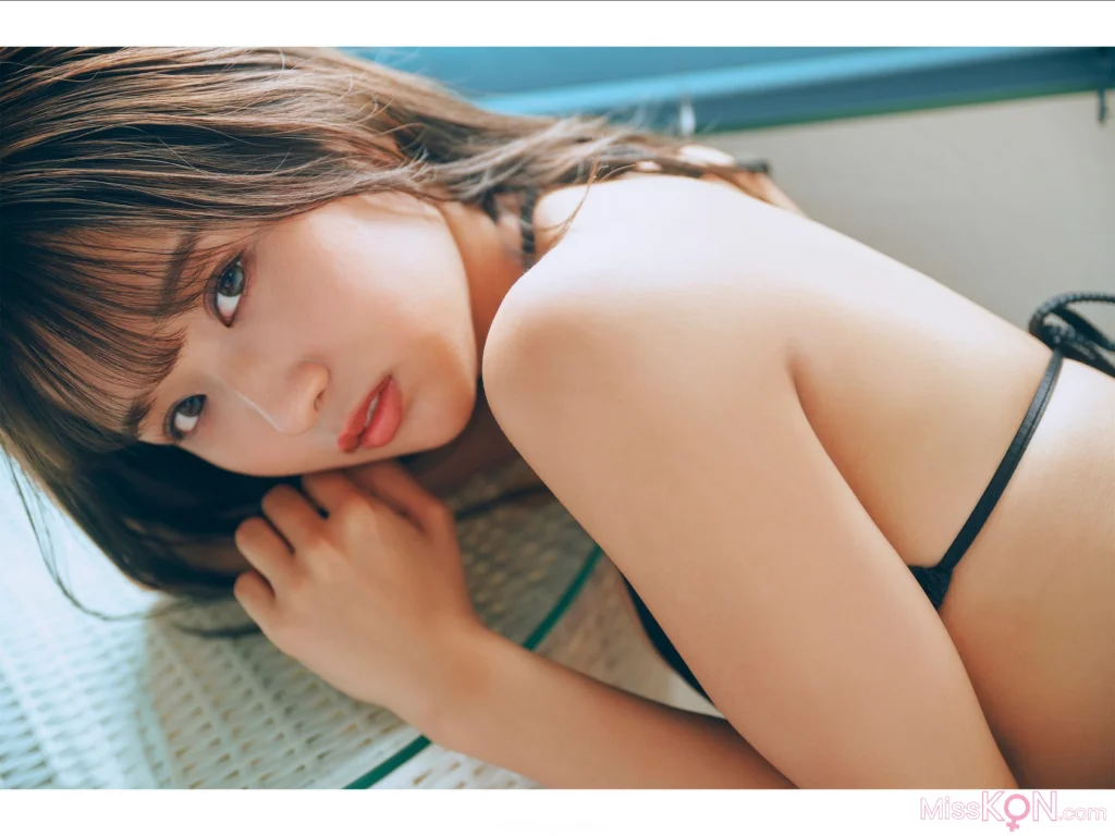 [JP] Ririka Moriwaki (森脇梨々夏): FLASHデジタル写真集 初めての恋だから (44 photos) – Page 2