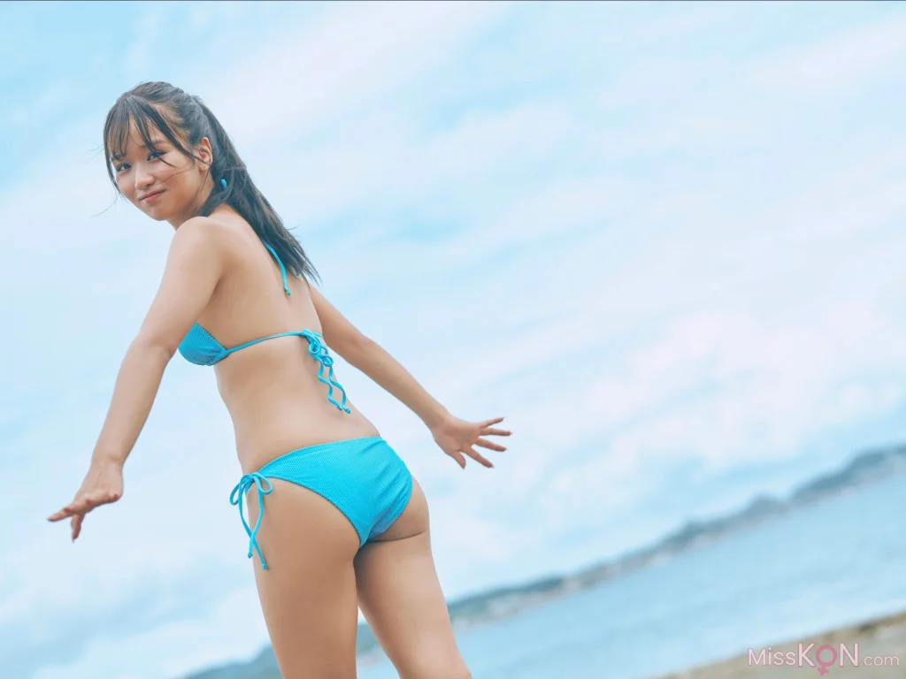 [JP] Ririka Moriwaki (森脇梨々夏): FLASHデジタル写真集 初めての恋だから (44 photos) – Page 3