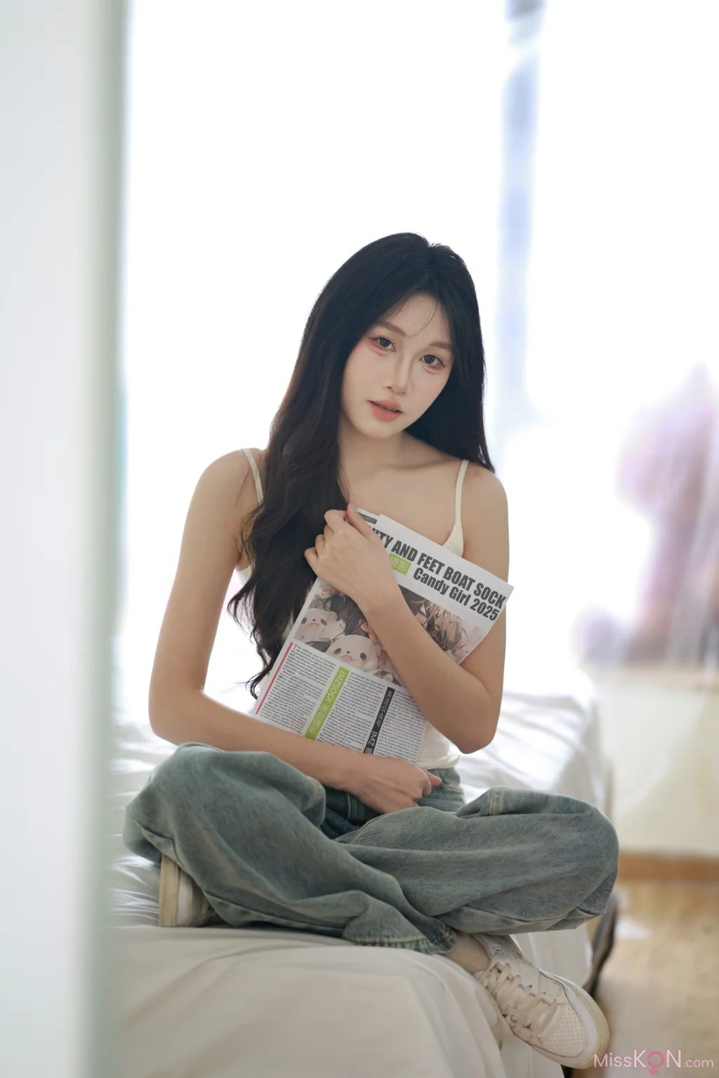 [MZSOCK爱美足] No.326: 妍妍 (90 photos + 1 video)