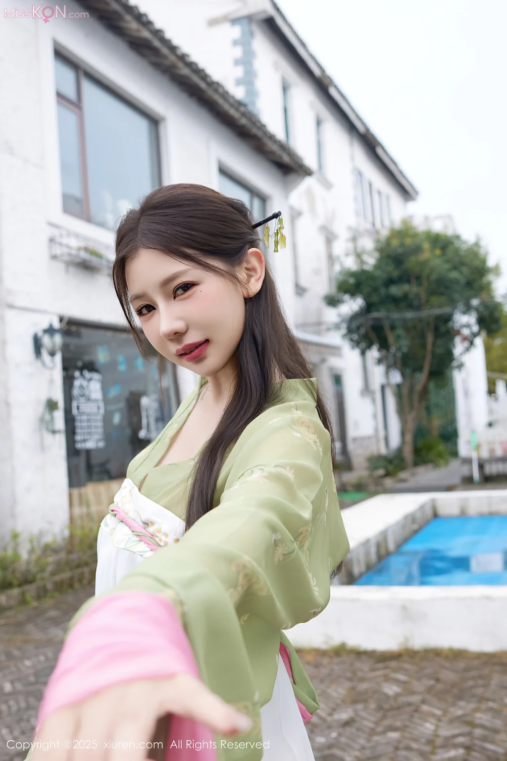 XIUREN No.10834: Yin Tian Tian (尹甜甜sunny) (84 photos)
