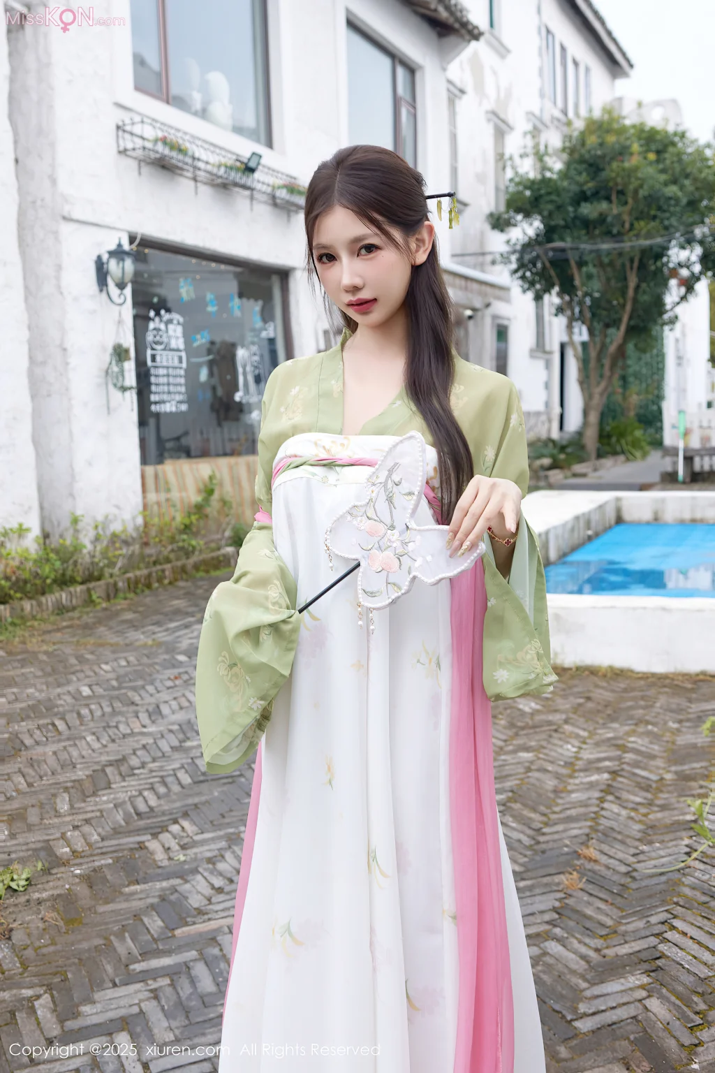 XIUREN No.10834: Yin Tian Tian (尹甜甜sunny) (84 photos)