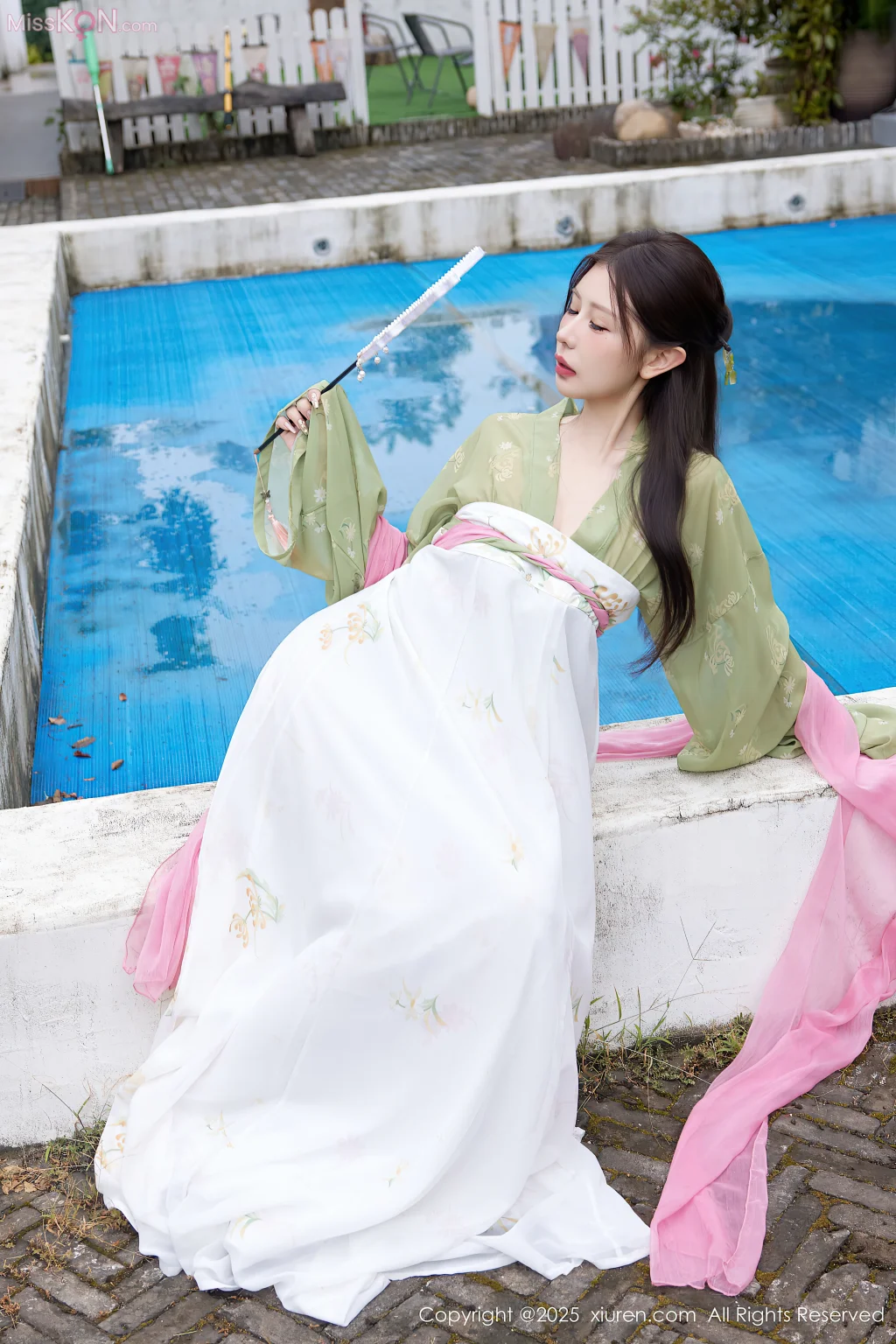 XIUREN No.10834: Yin Tian Tian (尹甜甜sunny) (84 photos)