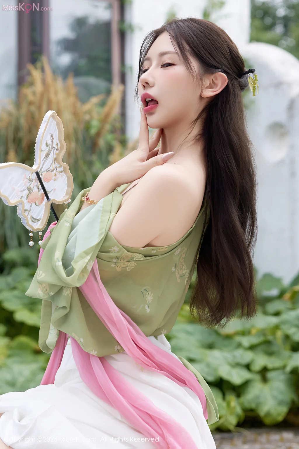 XIUREN No.10834: Yin Tian Tian (尹甜甜sunny) (84 photos) – Page 2