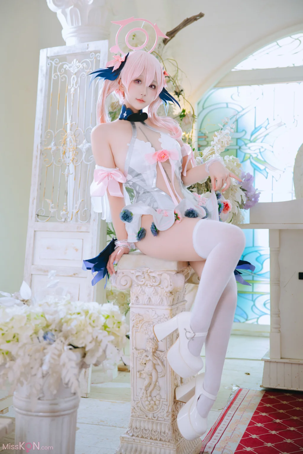 Coser@日奈娇: 蔚蓝档案 下江小春花嫁 (26 photos)
