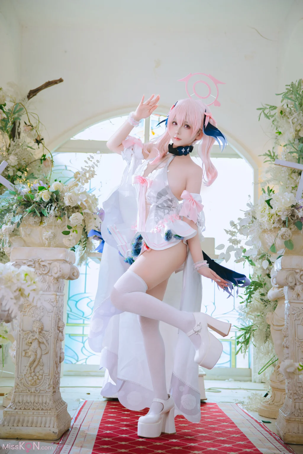 Coser@日奈娇: 蔚蓝档案 下江小春花嫁 (26 photos)