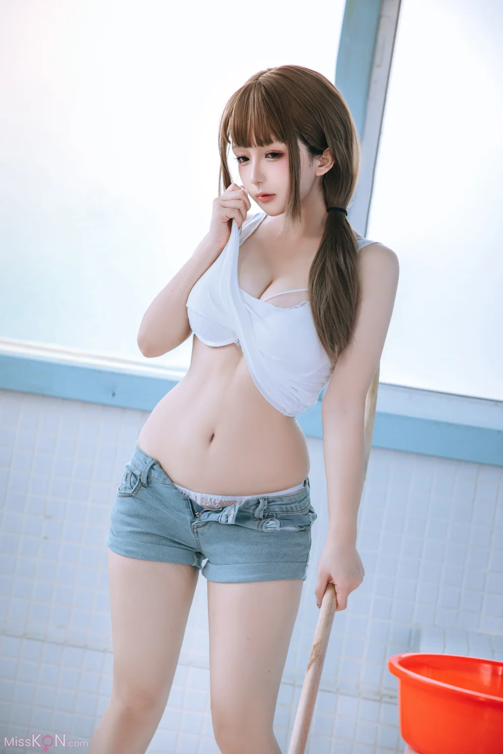 Coser@日奈娇: 男浴室保洁员 (175 photos + 5 videos) – Page 2