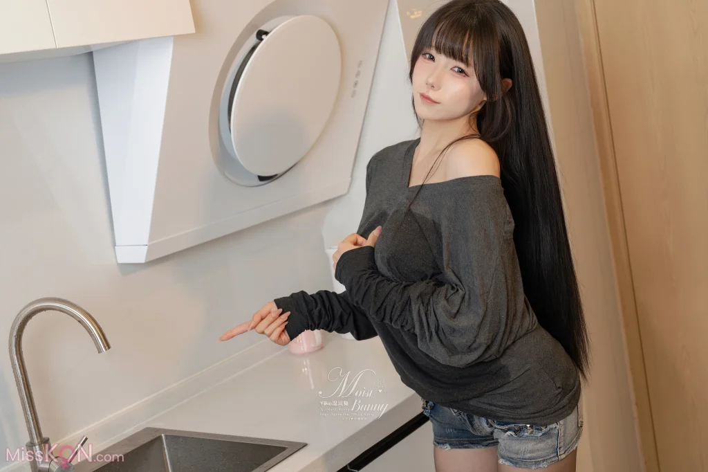 Coser@黏黏团子兔: 10月作品『水管工传说』星光派对 (105 photos + 2 videos)