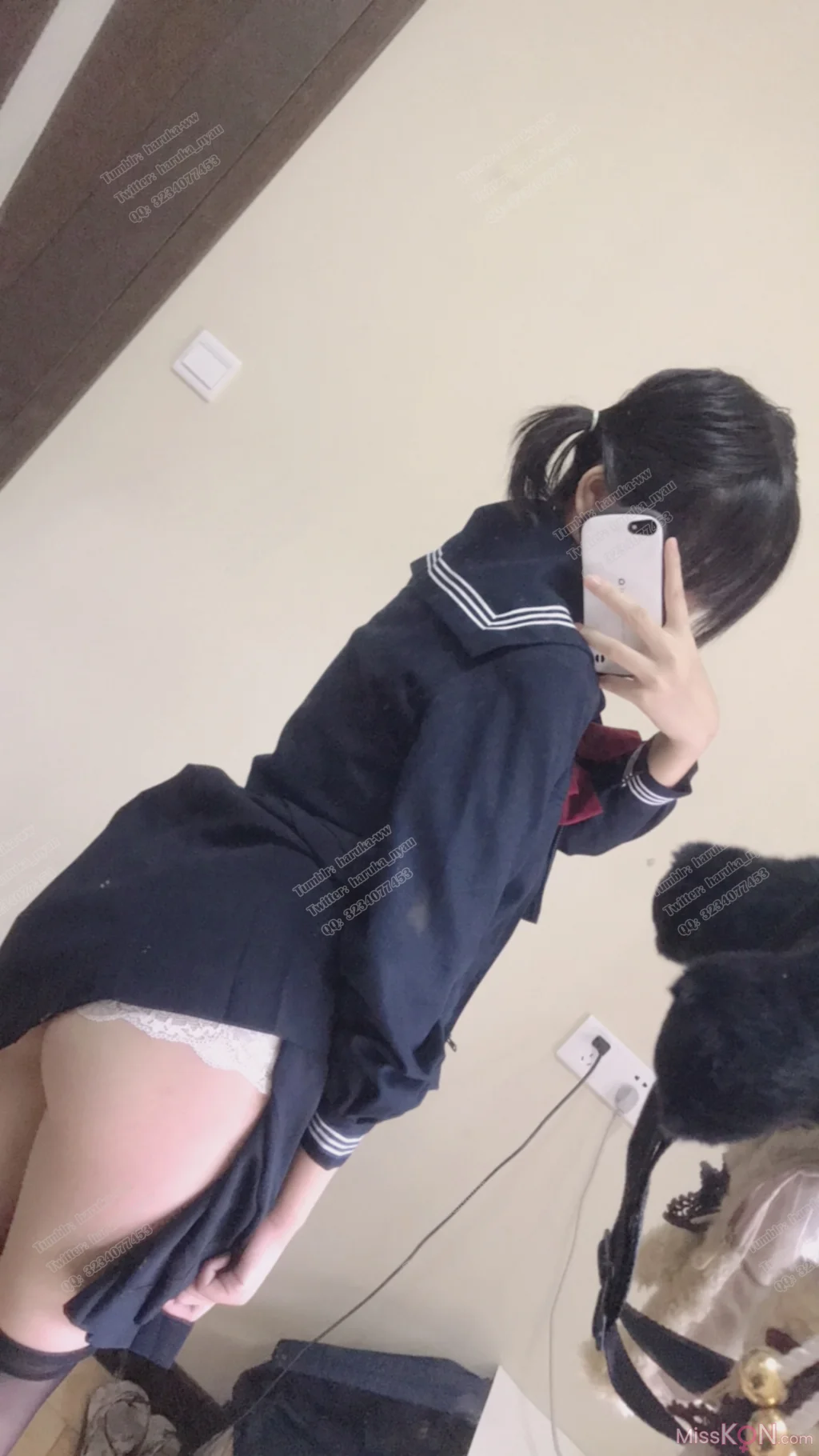 Coser@悠宝三岁: JK家中 (40 photos) – Page 2