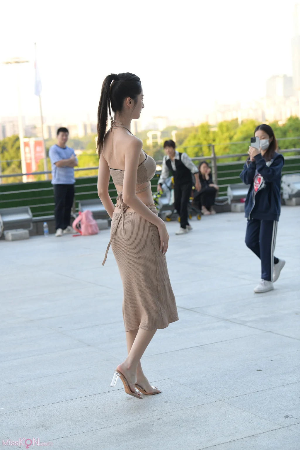 [精选街拍作品] No.3916 – 3930 (1717 photos) – Page 12