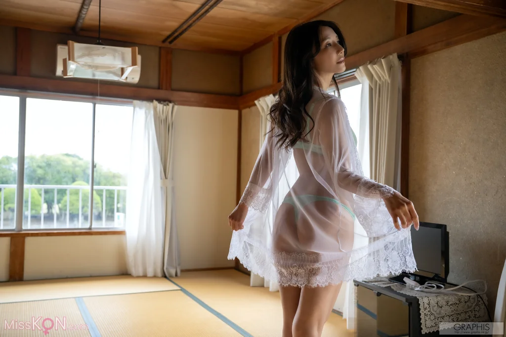 [JP] Ayano Kato (加藤あやの): [Graphis] Gals Weekend Getaway Vol.1+2 (40 photos) – Page 3