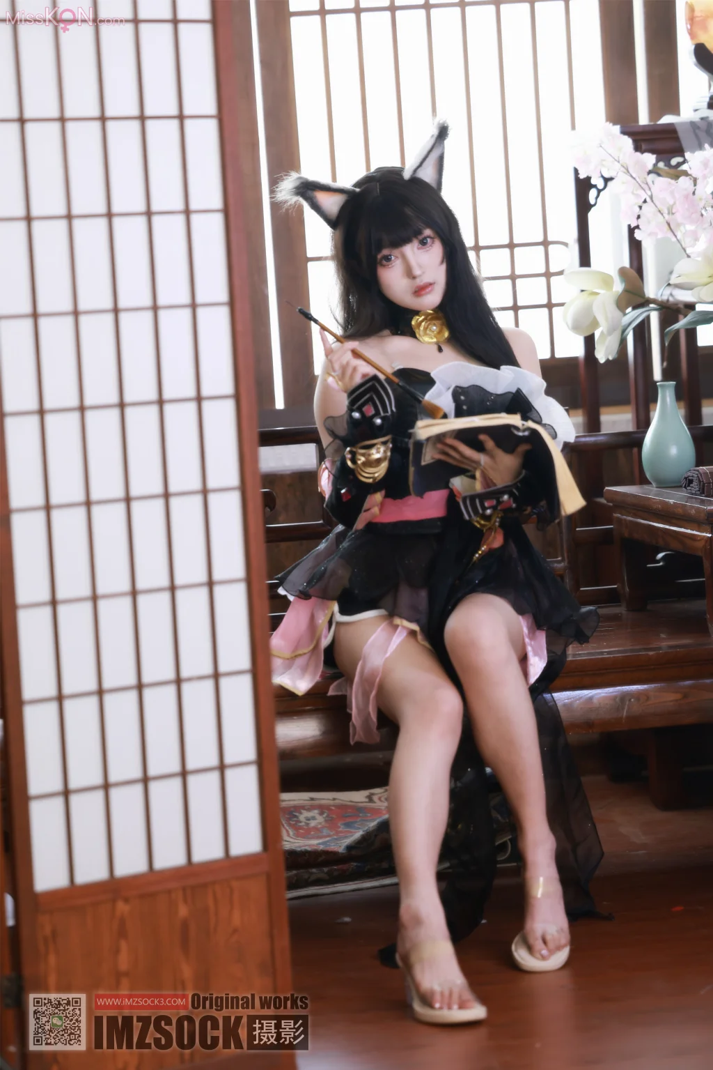 [MZSOCK爱美足] No.328: 茜茜 (98 photos + 1 video)