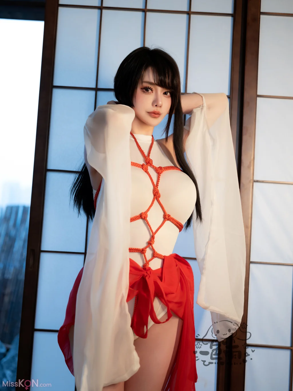 Coser@一色雨: 巫女 (30 photos)