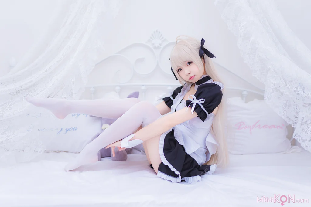 Coser@十万珍吱伏特: 珍吱小萝莉 (35 photos)