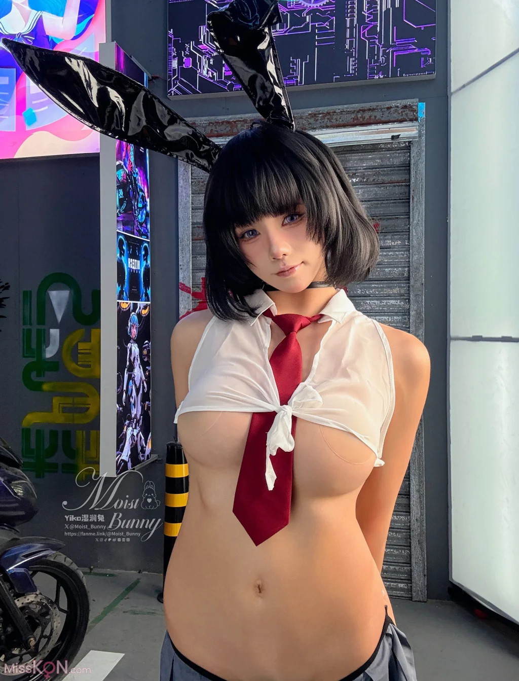 Coser@黏黏团子兔: 2025年10月作品 賽博逆JK (87 photos)