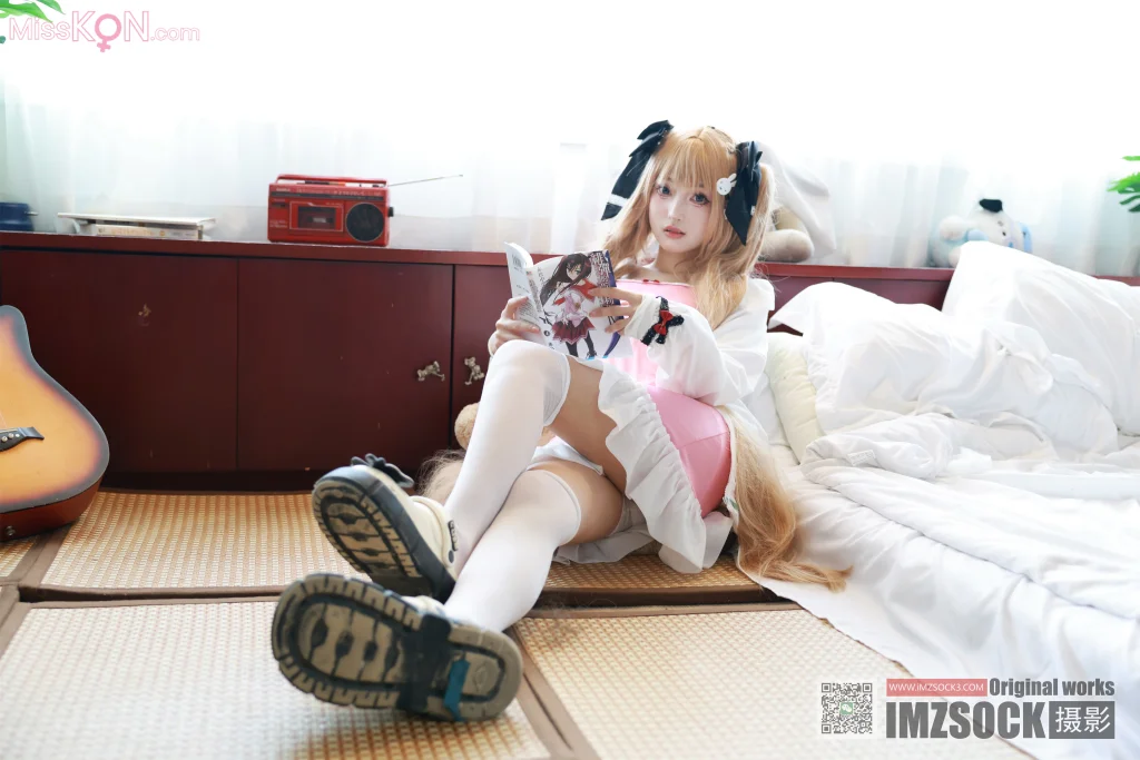 [MZSOCK爱美足] No.333: 茜茜 (94 photos + 1 video)