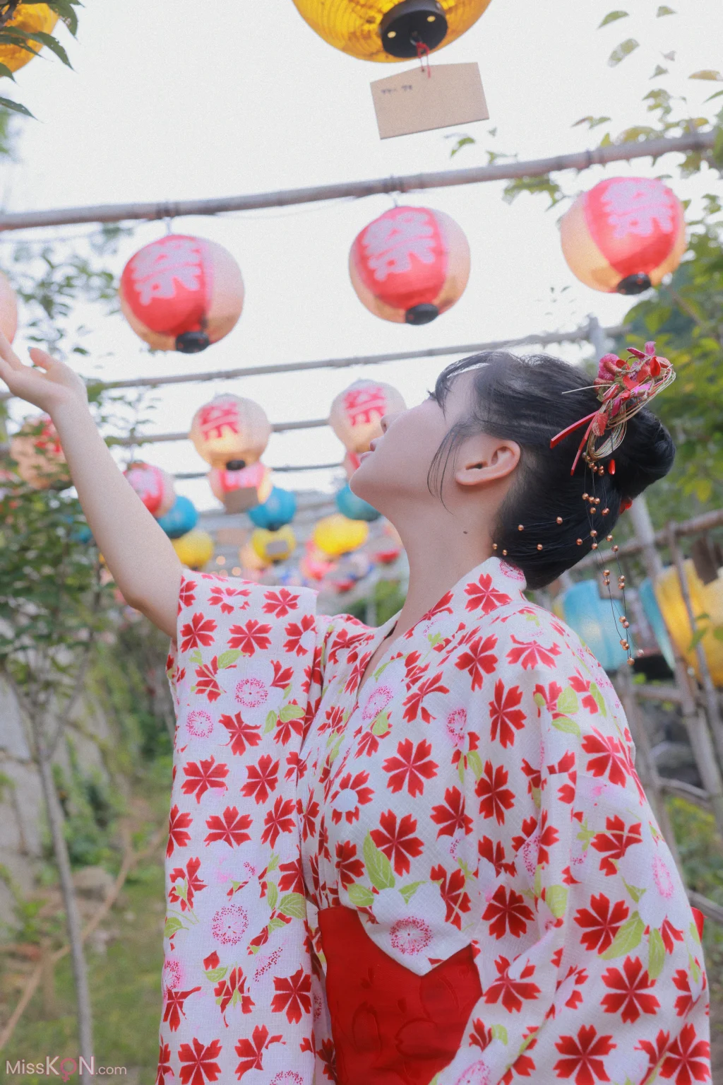 [SWEETBOX] Coco: Nijimori (70 photos + 2 videos)