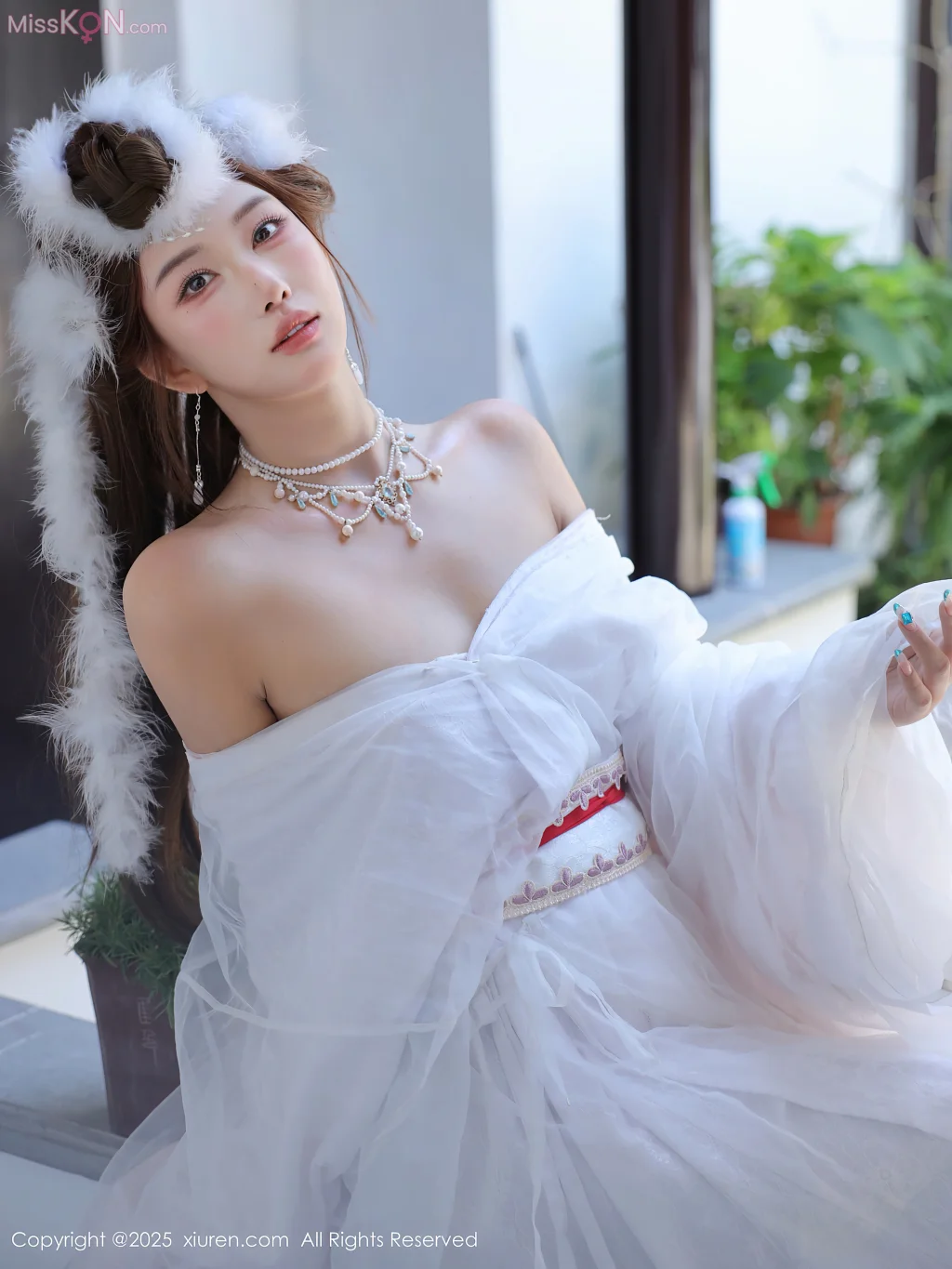 XIUREN No.10843: 金允希Yuki (79 photos)