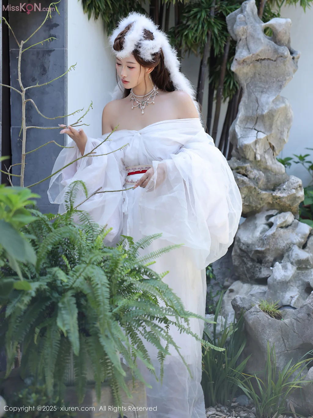XIUREN No.10843: 金允希Yuki (79 photos) – Page 2