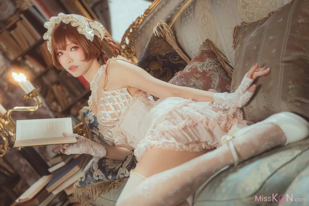 Coser@Ely_eee (ElyEE子): Book Witch 書本魔女 (33 photos + 4 videos)