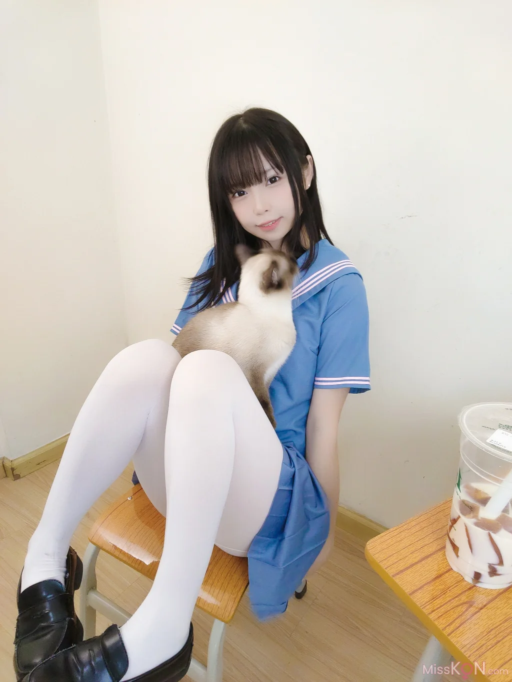 Coser@十万珍吱伏特: 撸猫日记 (102 photos + 1 video) – Page 3