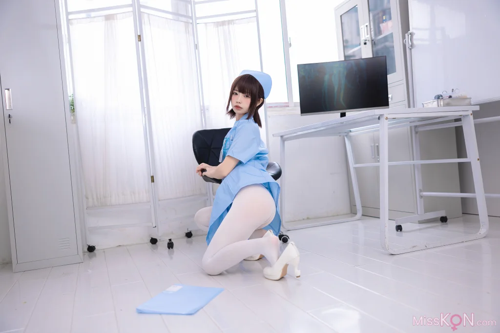 Coser@十万珍吱伏特: 香川澪 护理实习生 (155 photos + 1 video) – Page 2