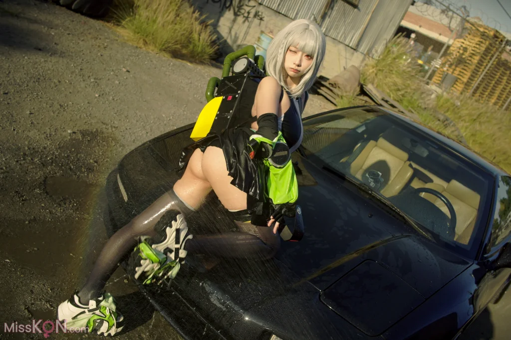 Coser@wendydydydy_酱油: 绝区零 德玛拉竞泳 (19 photos + 3 videos)