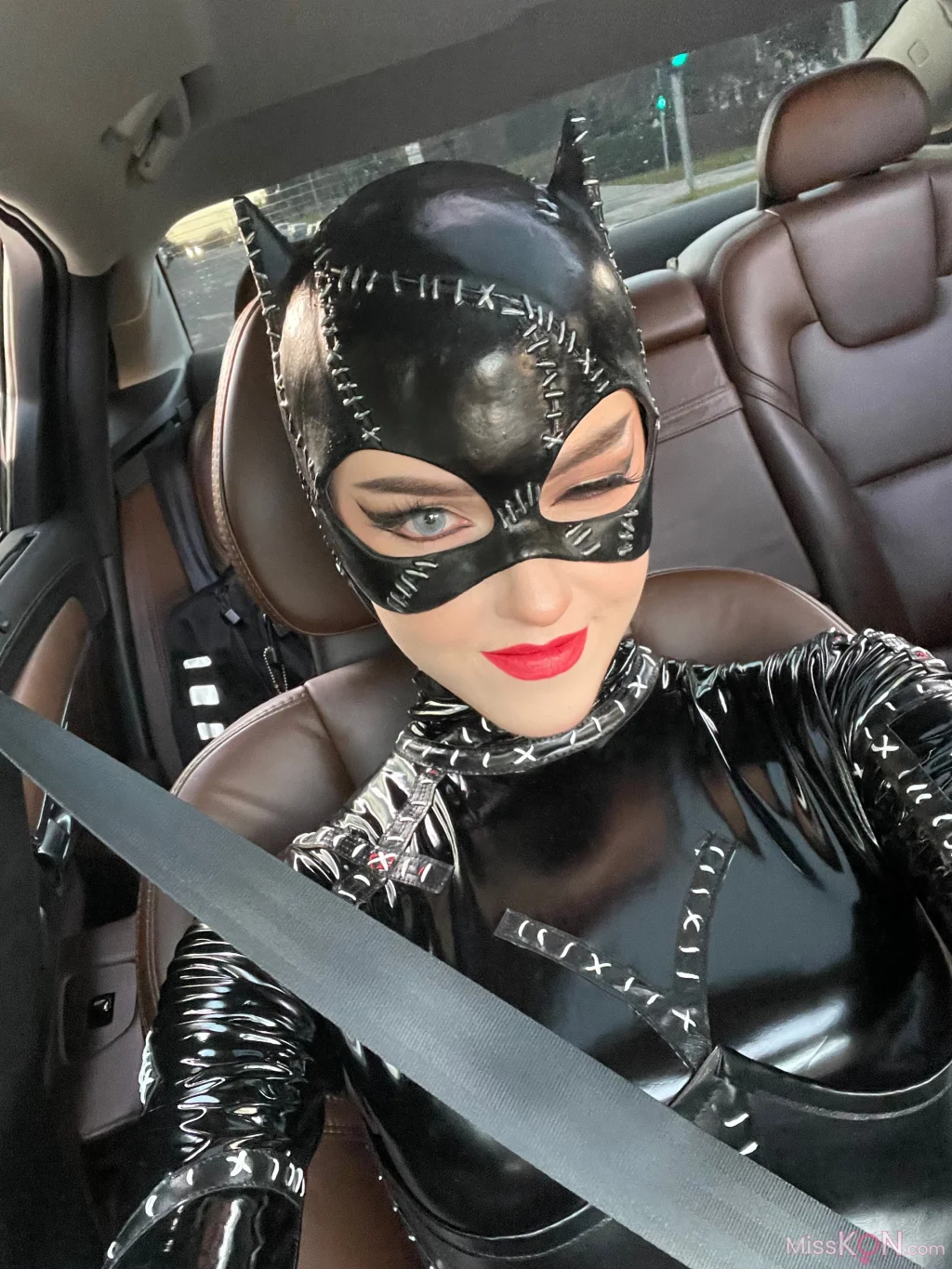 Coser@Candy_Ball: Catwoman (96 photos + 27 videos) – Page 3