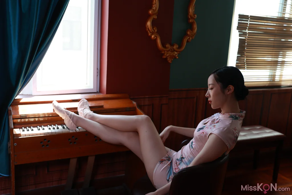 [Private Photoshoot] 張新: 國模 2022.04.04 大尺度 私拍 2K (664 photos)