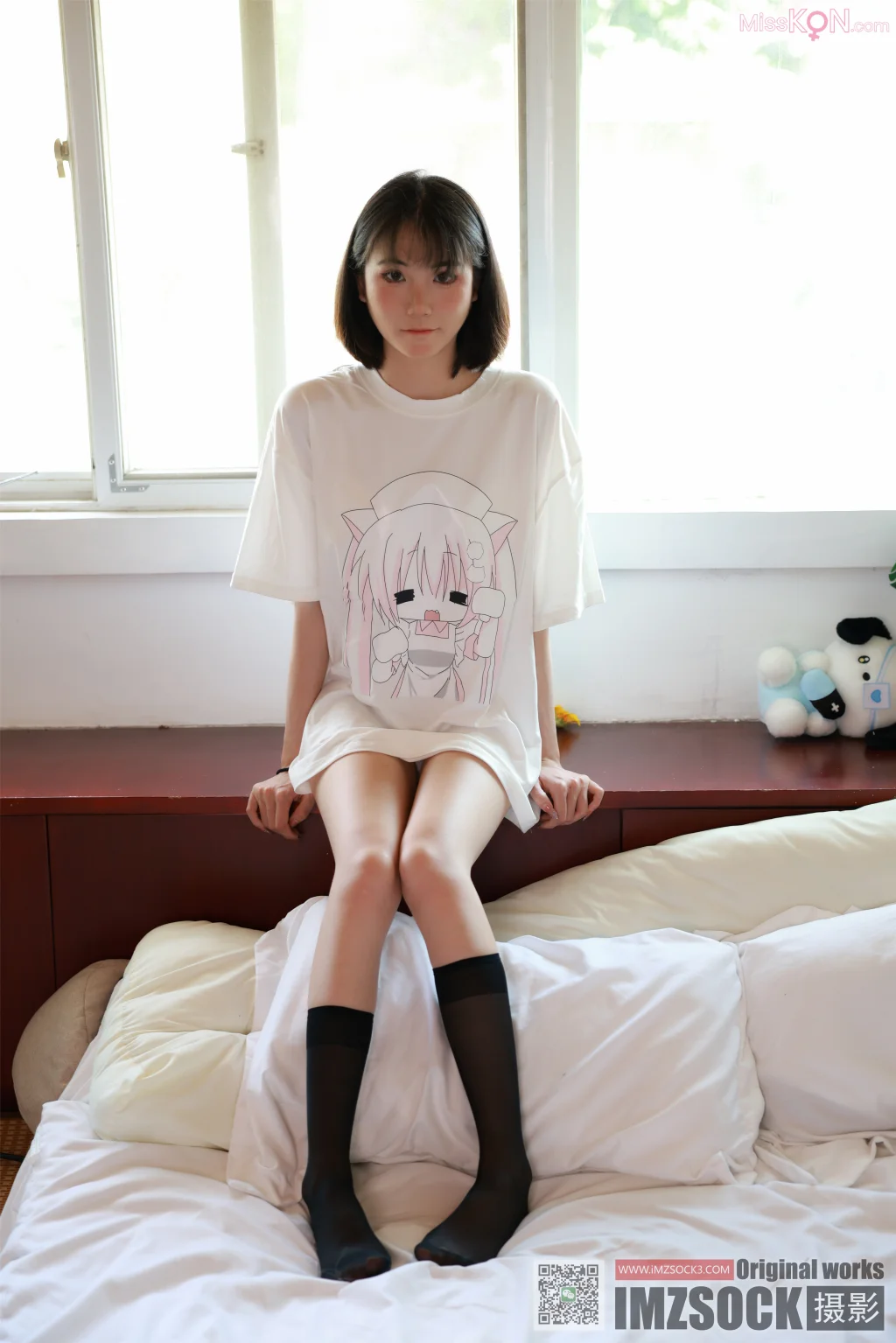 [MZSOCK爱美足] No.340: 秋秋 (118 photos + 1 video)