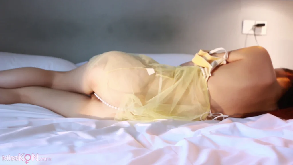 大学生私房: 嫩妹18岁 透视纱裙 Ep.002 (53 photos + 20 videos) – Page 3
