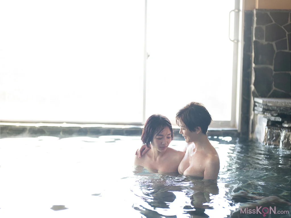 [JP] Mari Takamiya (高宮まり) & Sayaka Okada (岡田紗佳): 週刊ポストデジタル写真集 牌 X 牌 (43 photos) – Page 3