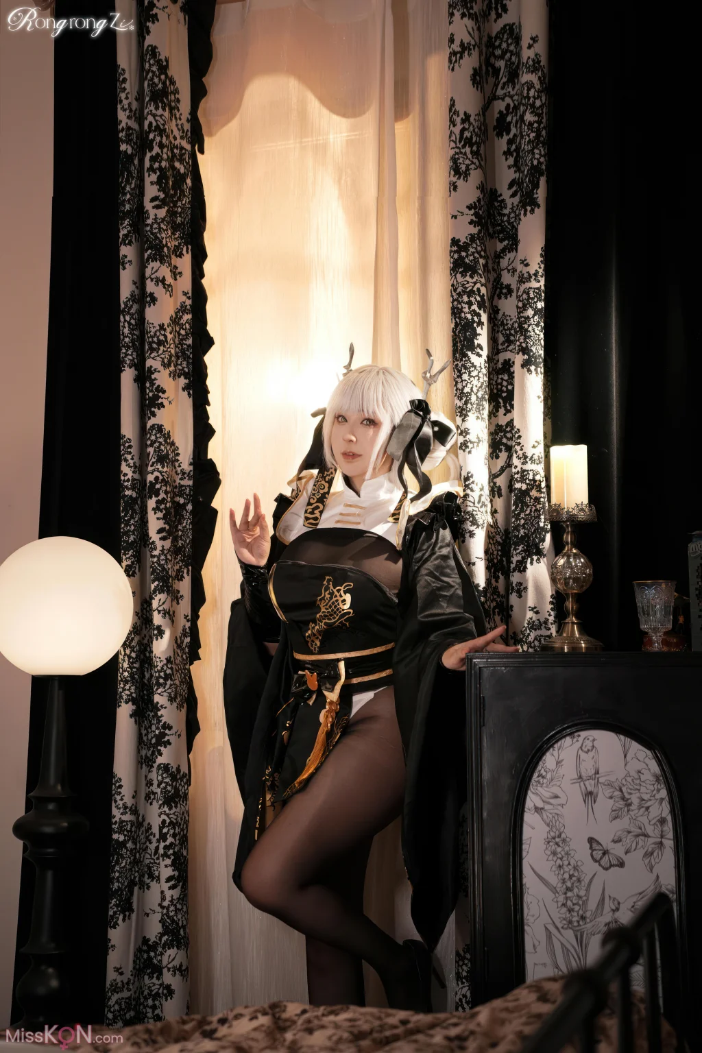 Coser@小容仔咕咕咕w: NIKKE胜利女神-布兰儿白兔 (45 photos)
