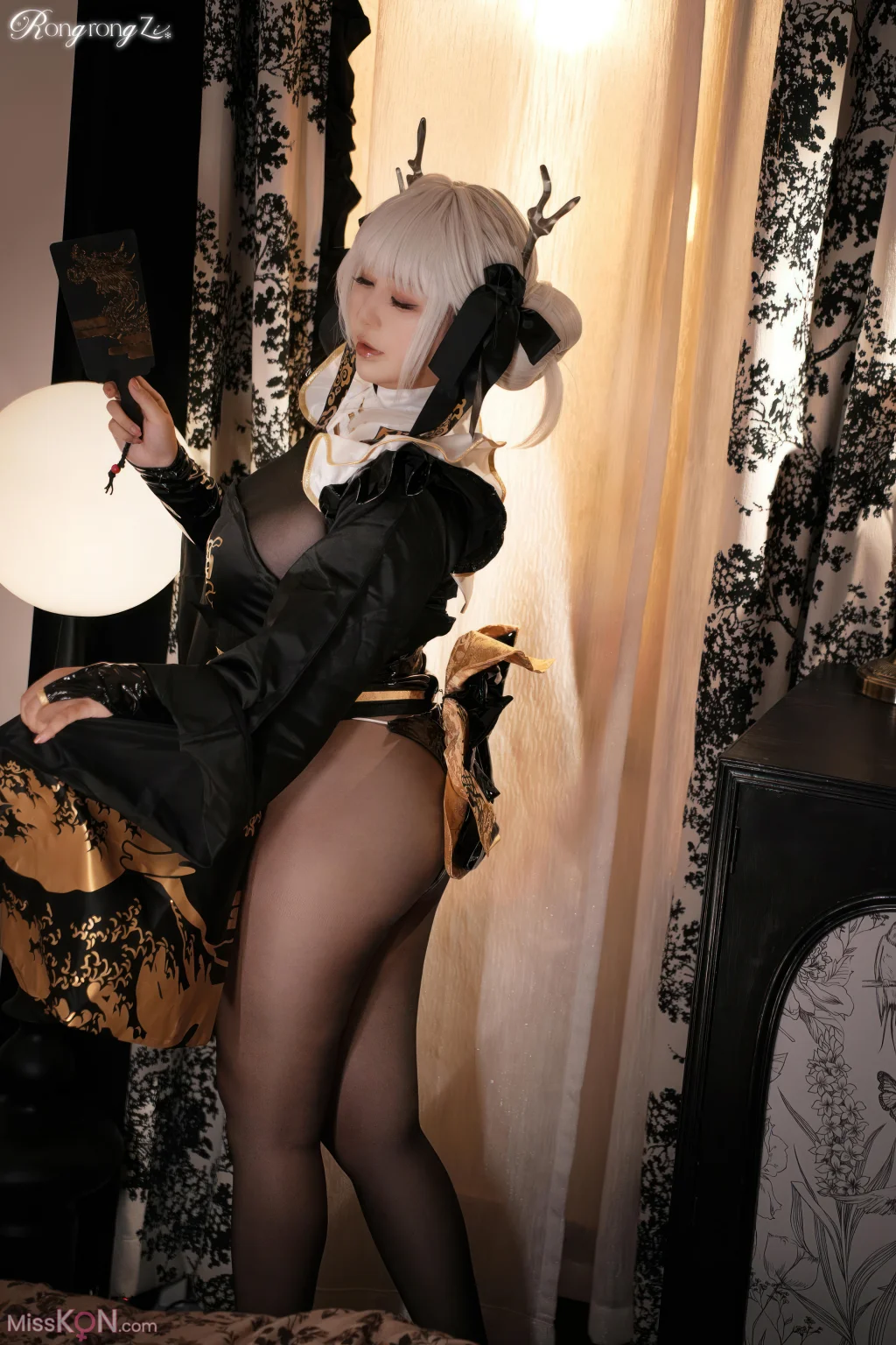 Coser@小容仔咕咕咕w: NIKKE胜利女神-布兰儿白兔 (45 photos)