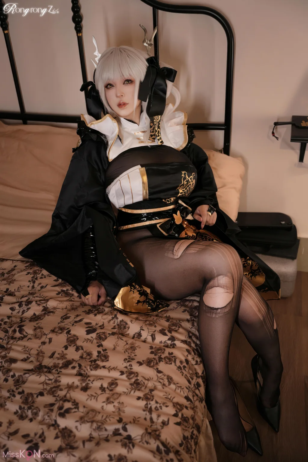 Coser@小容仔咕咕咕w: NIKKE胜利女神-布兰儿白兔 (45 photos) – Page 2