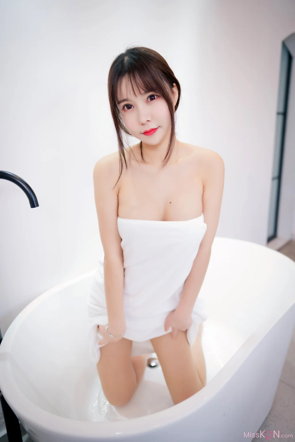 Coser@亚马逊鲶鱼: 浴巾 (18 photos) – Page 2