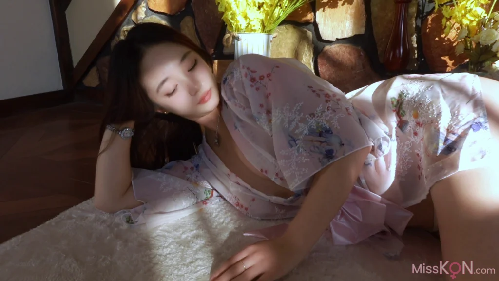 咕咕: 老虎菜原创内部SVIP 清纯美女第一弹 (58 photos + 2 videos) – Page 2