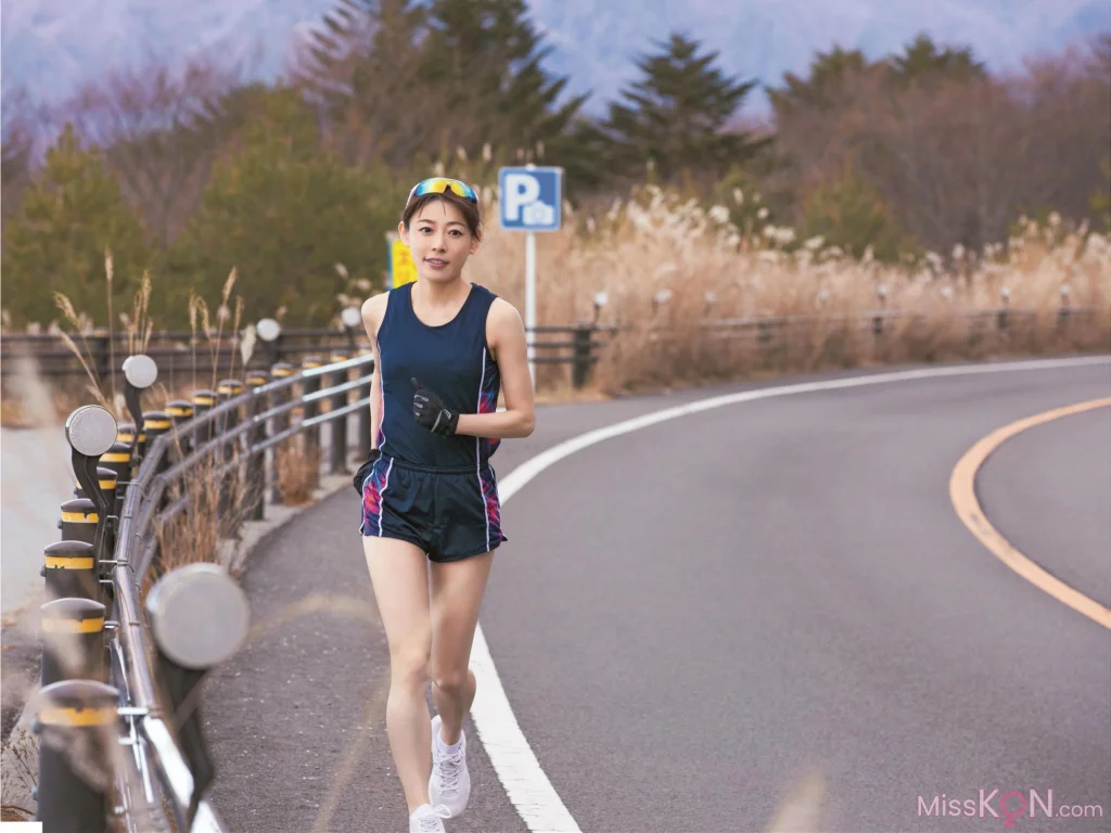 [JP] Manaka Matsuyama (松山まなか): 週刊ポストデジタル写真集 『鍛え抜かれたヘアヌード』 (38 photos)