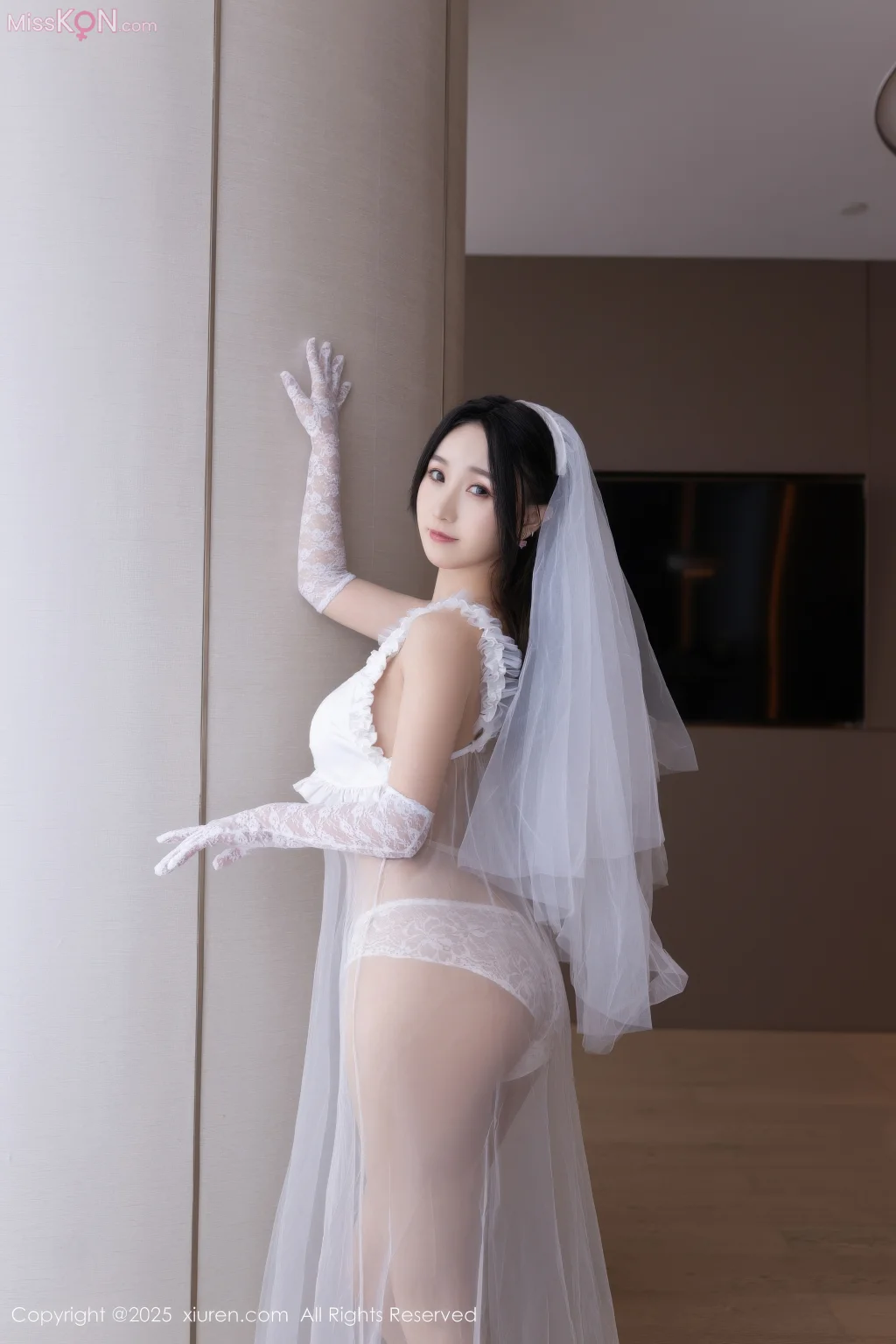 XIUREN No.10871: 杏子Yada (71 photos)